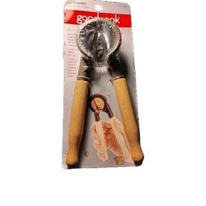 Good Cook Nutcracker Spring Loaded Wood Handle Fits Most Nuts Brown Bradshaw New